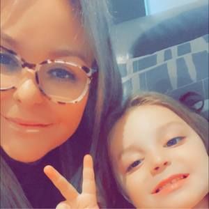 Meet your Posher, Connie